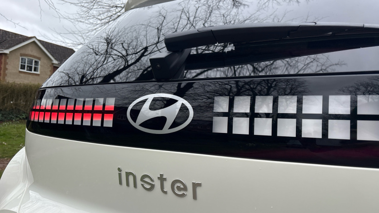 Hyundai INSTER 85kW 02 49kWh 5dr Auto Electric Hatchback